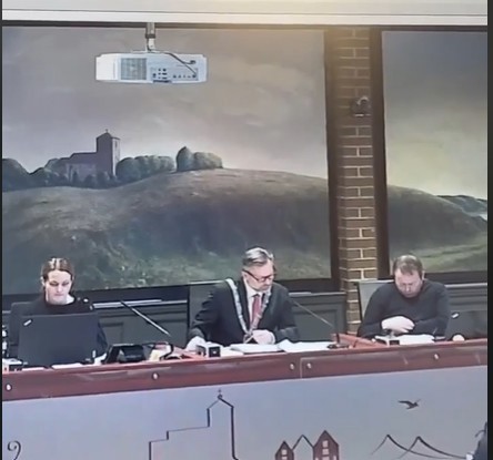 Kommunestyret gir kommunal lånegaranti! 